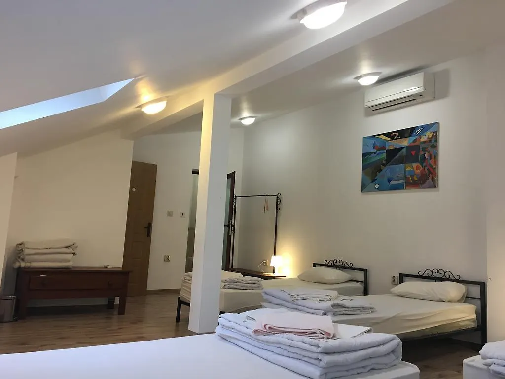 Art Hostel And B&B Sofia Bulgaria