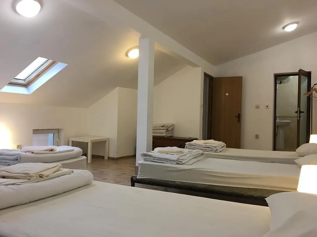 Art Hostel And B&B Sofia